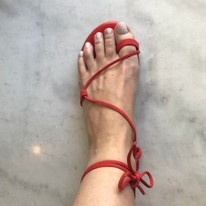 tkees lace up sandals